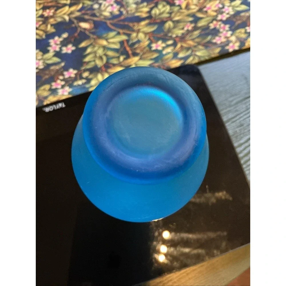 Vintage Peacock Blue Satin Glass 8 Inch High Bud Vase‎ With Frosted Handle